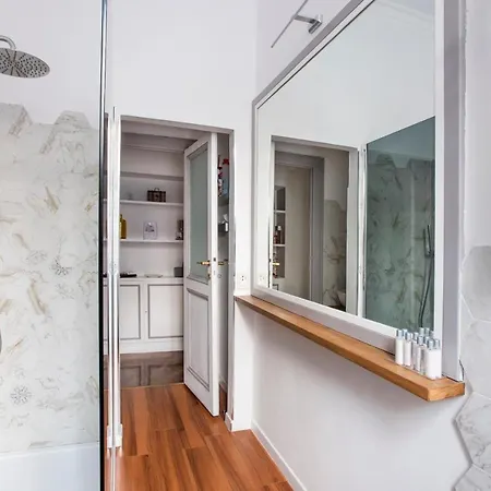 Apartment Near Trevi Fountain Rome Exterior photo