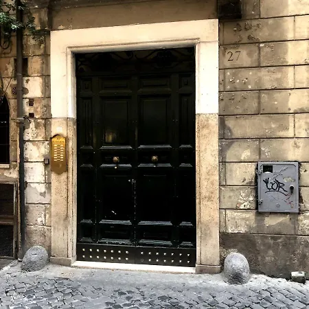 Apartment Near Trevi Fountain Rome Exterior photo